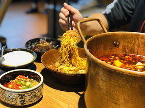 麻辣江湖，重庆特色餐饮的味蕾探险之旅